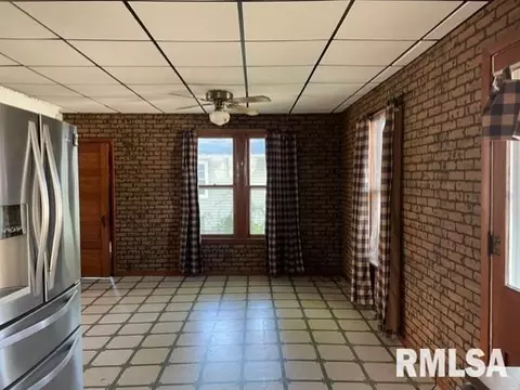 807 14th Ave, Fulton, IL 61252 photo 6