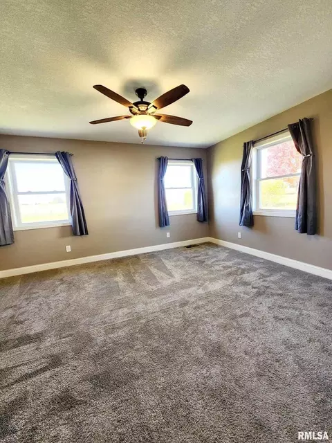 626 S State Rd, Mendon, IL 62351 photo 9