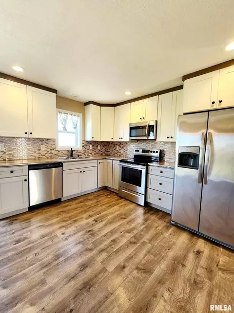 626 S State Rd, Mendon, IL 62351 photo 4