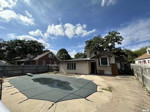 1902 34th St, Moline, IL 61265 photo 24