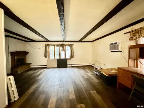 1902 34th St, Moline, IL 61265 photo 22