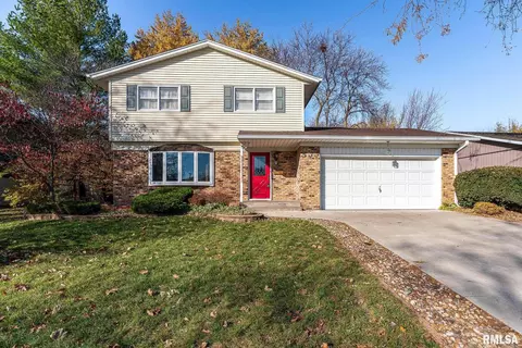 533 W 12th Ave, Milan, IL 61264