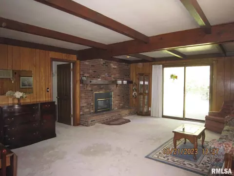 948 40th St, Moline, IL 61265 photo 15