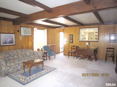 948 40th St, Moline, IL 61265 photo 17