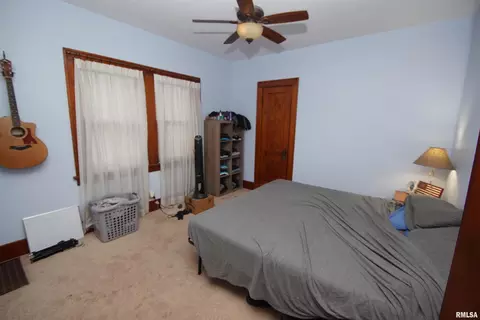 2113 12th St, Moline, IL 61265 photo 10