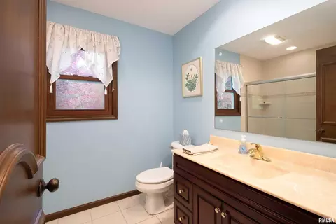 3454 52nd St, Moline, IL 61265 photo 29