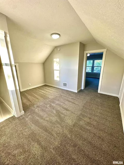 1815 4th St, Moline, IL 61265 photo 10