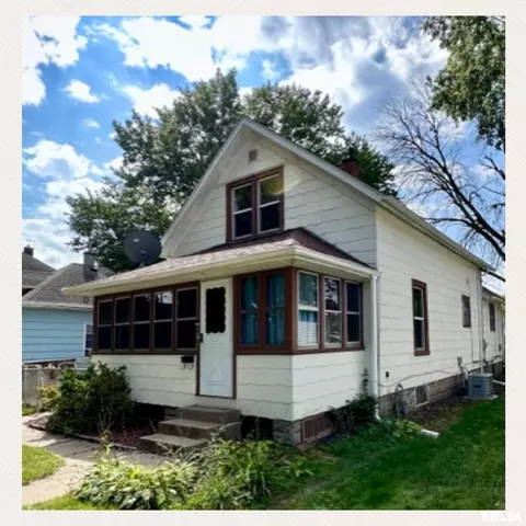 1815 4th St, Moline, IL 61265 photo 2