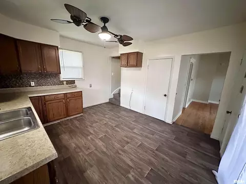 1815 4th St, Moline, IL 61265 photo 32
