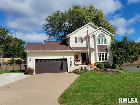 2607 38th Ave, Rock Island, IL 61201