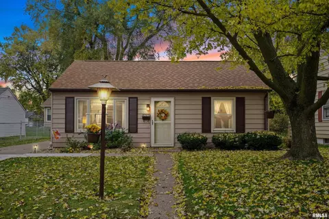 4205 23rd Ave, Rock Island, IL 61201
