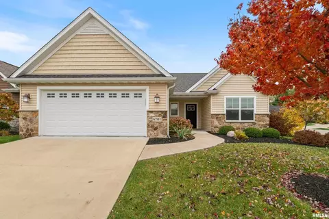 4701 Pheasant Creek Ave, Davenport, IA 52807