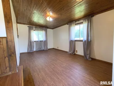 115 Cross St, Buda, IL 61314 photo 5