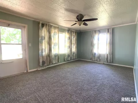 115 Cross St, Buda, IL 61314 photo 10