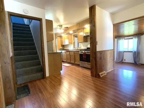 115 Cross St, Buda, IL 61314 photo 6