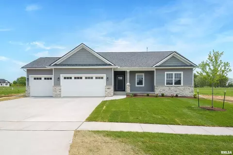 6127 Thor Ave, Davenport, IA 52807