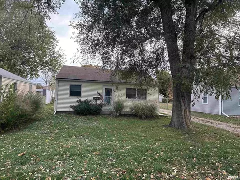 241 4th St E, Milan, IL 61264 photo 2