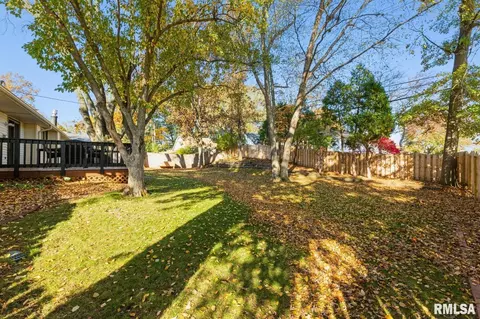 5215 34th Ave, Moline, IL 61265 photo 8
