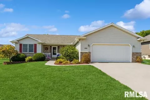 2808 N 12th St, Clinton, IA 52732