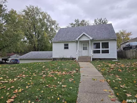 1203 4th Ave N, Clinton, IA 52732