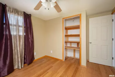 2403 12th St, Silvis, IL 61282 photo 13