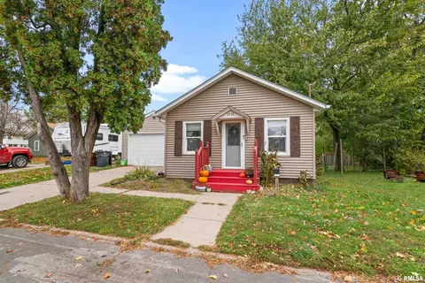 3513 12th Ave, Rock Island, IL 61201