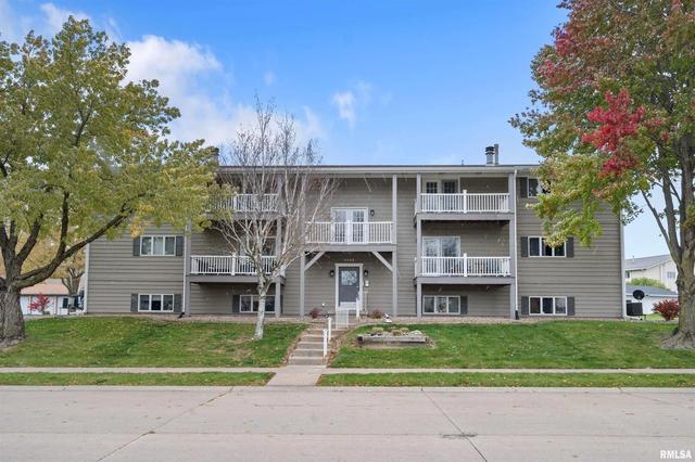 4125 31st St #1A, Bettendorf, IA 52722