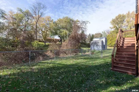 206 Cliff Ct, Silvis, IL 61282 photo 33