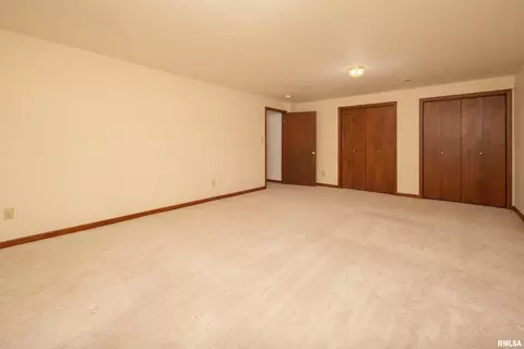 7710 35th Ave, Moline, IL 61265 photo 31