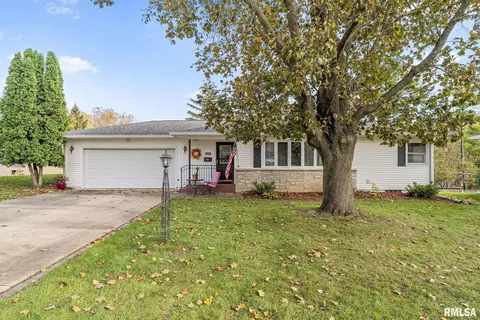 3507 21st St, Rock Island, IL 61201