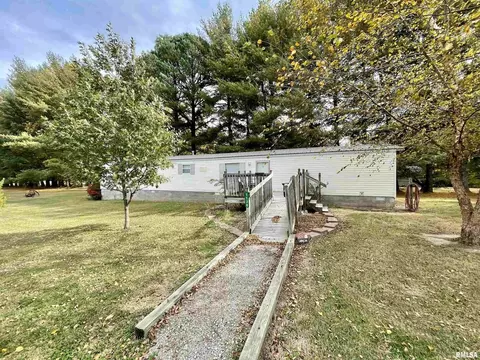 1138 Water Plant Rd, Murphysboro, IL 62966