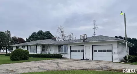 1032 Kentville Rd, Neponset, IL 61345