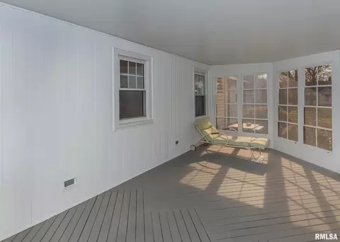 2629 8th St, Moline, IL 61265 photo 18