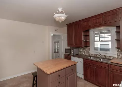 2629 8th St, Moline, IL 61265 photo 12