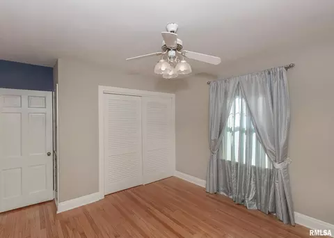 2629 8th St, Moline, IL 61265 photo 21