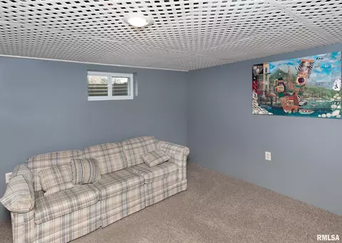 2629 8th St, Moline, IL 61265 photo 33