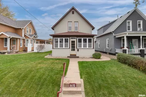 1632 19th Ave, Moline, IL 61265