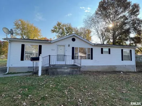 514 S 26th St, Herrin, IL 62948