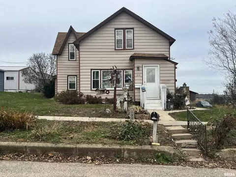 310 W Webster St, Wyoming, IA 52362