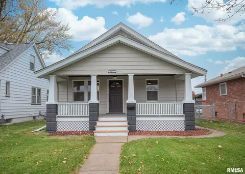 2325 29th St, Moline, IL 61265
