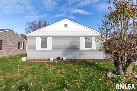 3705 14th Ave, Moline, IL 61265 photo 3