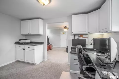 1833 20th Ave, Moline, IL 61265 photo 9