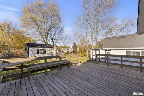 1811 18th St #A, Moline, IL 61265 photo 5