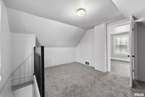 1811 18th St #A, Moline, IL 61265 photo 14
