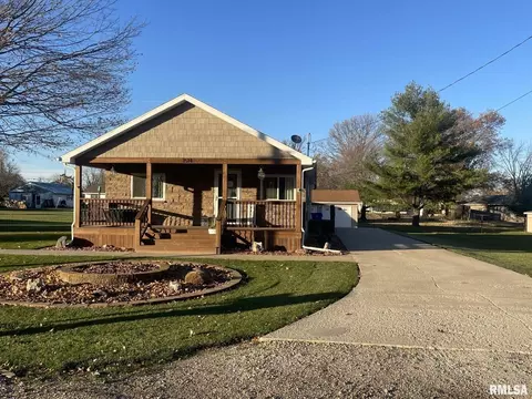 1514 E 7th St, Kewanee, IL 61443 photo 3