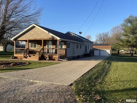 1514 E 7th St, Kewanee, IL 61443 photo 2