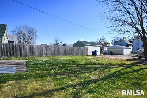 1620 19th Ave, Moline, IL 61265 photo 12
