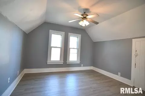 1620 19th Ave, Moline, IL 61265 photo 6