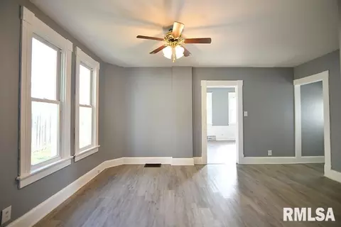 1620 19th Ave, Moline, IL 61265 photo 3