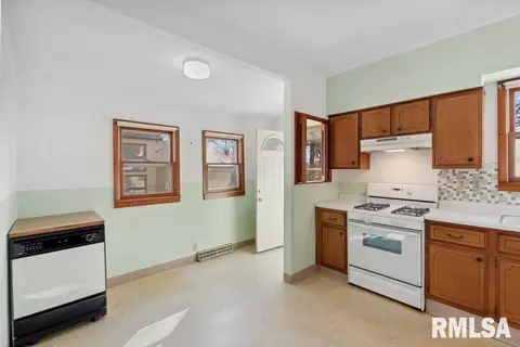 3217 Park 16th St, Moline, IL 61265 photo 18